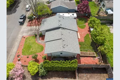 5021 Daniel St S, Salem, OR 97306 - Photo 13
