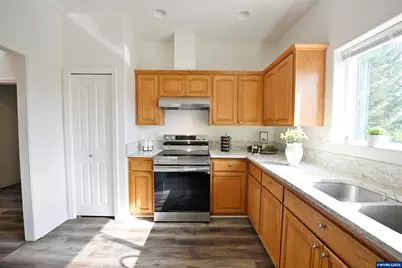 5265 Snowflake St SE, Salem, OR 97306 - Photo 5