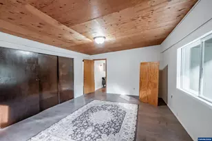 48785 Santiam Hwy, Sweet Home, OR 97329 - Photo 31