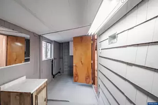 48785 Santiam Hwy, Sweet Home, OR 97329 - Photo 27