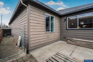 221 E 16th St, Lafayette, OR 97127 - Photo 37