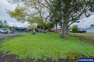 3398 Snow Peak Pl, Lebanon, OR 97355 - Photo 5