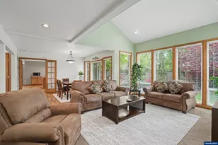 2072 22nd Ave SE, Albany, OR 97322 - Photo 9