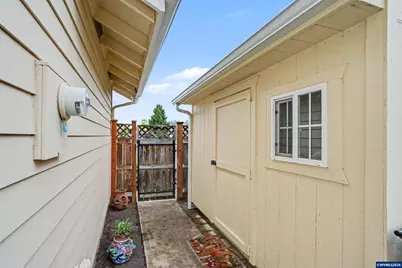 2072 22nd Av SE, Albany, OR 97322 - Photo 45