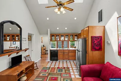 160 SE Mayberry Av, Corvallis, OR 97333 - Photo 9