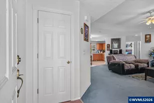 451 Whitney St, Stayton, OR 97383 - Photo 3