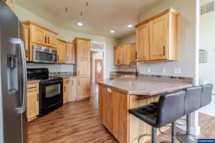 1140 46th Avenue, Sweet Home, OR 97386 - Photo 9