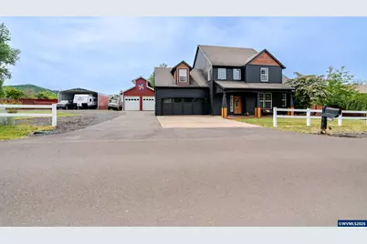1140 46th Av, Sweet Home, OR 97386 - Photo 1