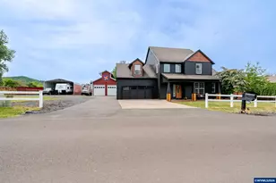 1140 46th Avenue, Sweet Home, OR 97386 - Photo 1