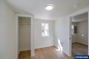 2404 10th St, Tillamook, OR 97141 - Photo 15