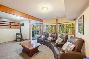 6894 Prospect Ridge Rd S, Salem, OR 97306 - Photo 35