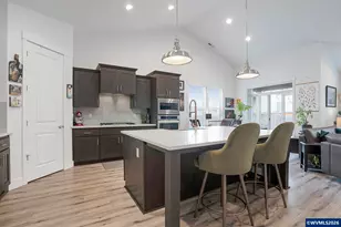 1713 N Kalapuya Pl, Lafayette, OR 97127 - Photo 5