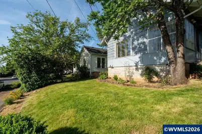 724 N Main St, Brownsville, OR 97327 - Photo 5