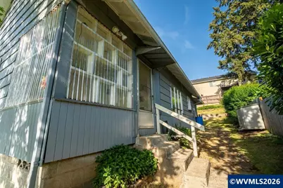 724 N Main St, Brownsville, OR 97327 - Photo 9