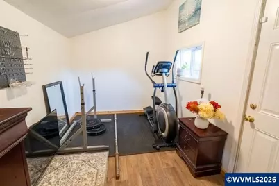 724 N Main St, Brownsville, OR 97327 - Photo 27
