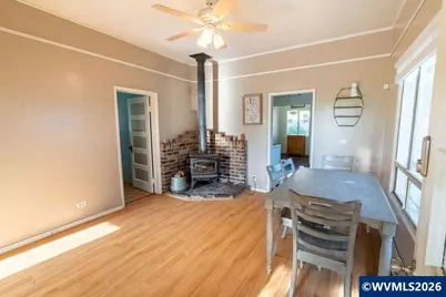 724 N Main St, Brownsville, OR 97327 - Photo 13