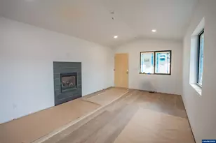 2456 Phillips Wy, Lebanon, OR 97355 - Photo 7