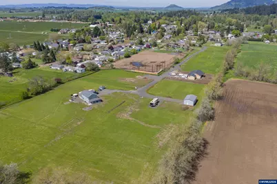 348 E Kisling Av, Brownsville, OR 97327 - Photo 25
