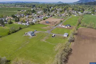 348 E Kisling Ave, Brownsville, OR 97327 - Photo 25