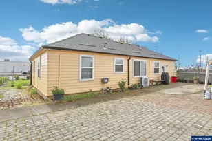4055 Silverton Rd NE, Salem, OR 97305 - Photo 17