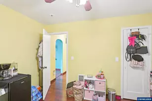 4055 Silverton Rd NE, Salem, OR 97305 - Photo 11