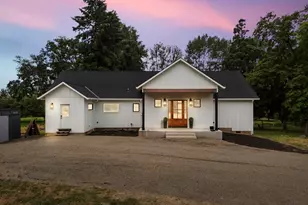 4468 Fox Ln S, Salem, OR 97306 - Photo 3