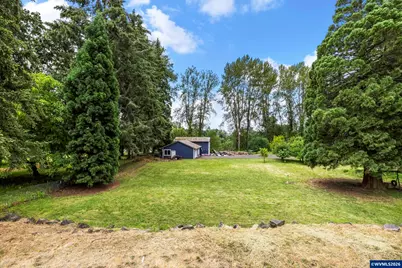 4468 Fox Ln S, Salem, OR 97306 - Photo 17