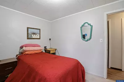 48974 SE Fairview St, Mill City, OR 97360 - Photo 21