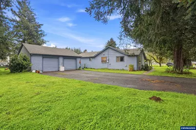 48974 SE Fairview St, Mill City, OR 97360 - Photo 27