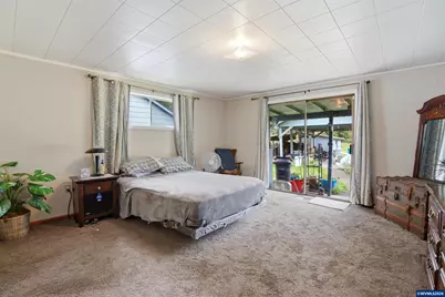 48974 SE Fairview St, Mill City, OR 97360 - Photo 17