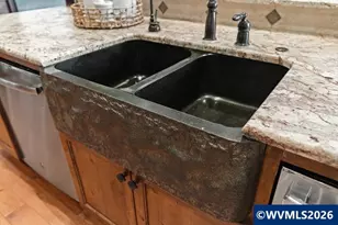 1907 SW Brooklane Dr, Corvallis, OR 97333 - Photo 11