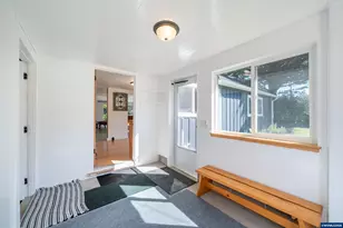 43 NW Knoxville St, Yachats, OR 97498 - Photo 19