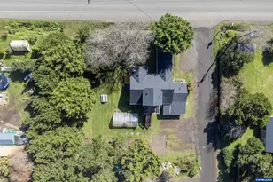 43 NW Knoxville St, Yachats, OR 97498 - Photo 5