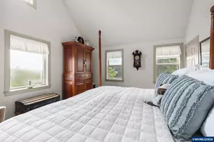 4725 Eola Dr NW, Salem, OR 97304 - Photo 21