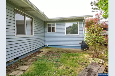 2207 Oregon Ct, Woodburn, OR 97071 - Photo 25