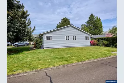 2207 Oregon Ct, Woodburn, OR 97071 - Photo 23