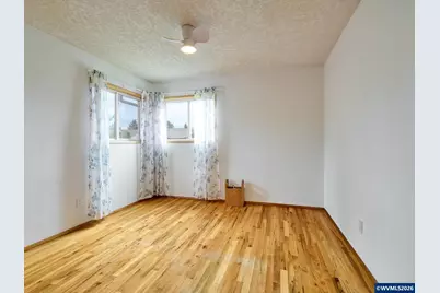2207 Oregon Ct, Woodburn, OR 97071 - Photo 17
