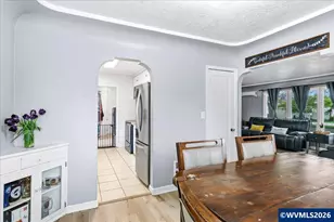 2410 Laurel Ave NE, Salem, OR 97301 - Photo 7
