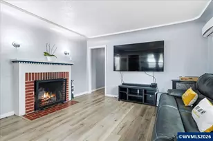 2410 Laurel Ave NE, Salem, OR 97301 - Photo 3