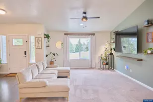 1305 SW Illihe Rd, Dallas, OR 97338 - Photo 13