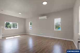 494 17th St SE, Salem, OR 97301 - Photo 5