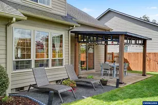 225 SW Hendricks St, Sublimity, OR 97385 - Photo 43