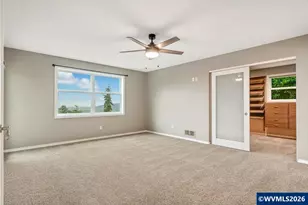 2470 Crestmont Cir S, Salem, OR 97302 - Photo 27