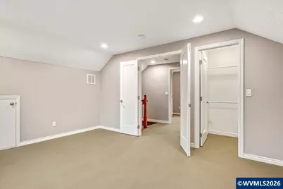2470 Crestmont Cir S, Salem, OR 97302 - Photo 45