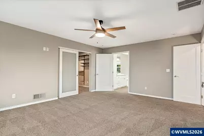 2470 Crestmont Cir S, Salem, OR 97302 - Photo 31