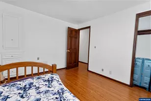 5665 Silverton Rd NE, Salem, OR 97305 - Photo 23