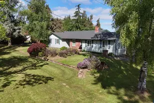 5665 Silverton Rd NE, Salem, OR 97305 - Photo 43