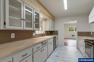 38159 Weirich Dr, Lebanon, OR 97355 - Photo 23