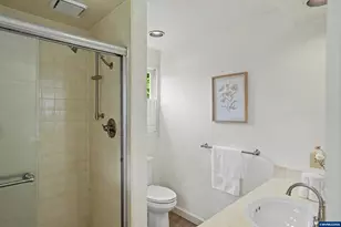 2468 Emerald Dr NW, Salem, OR 97304 - Photo 35