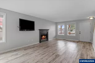 808 Melissa St SE, Salem, OR 97306 - Photo 5